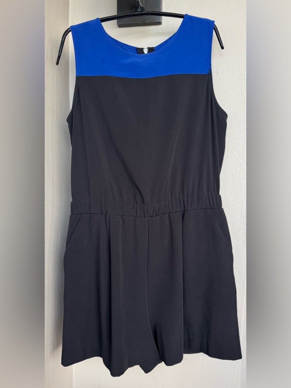 Vintage Reed Romper Blue/Black Colorblock Round Neck Pockets Poly/Spandex 10